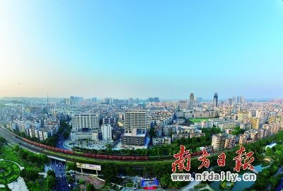 佛山三水南山镇的崭新发展，活力四溢的繁荣面貌